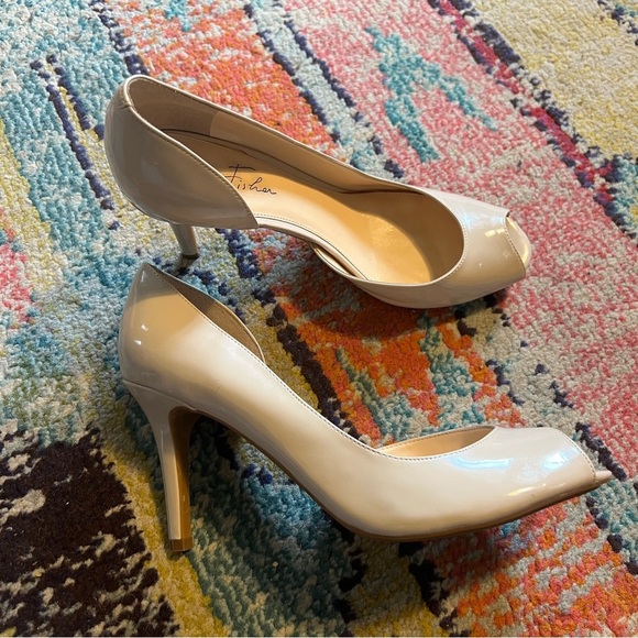 Marc Fisher MF Joey Womens Patent Leather Stiletto Pump Size 9.5 Worn Once - Picture 3 of 5